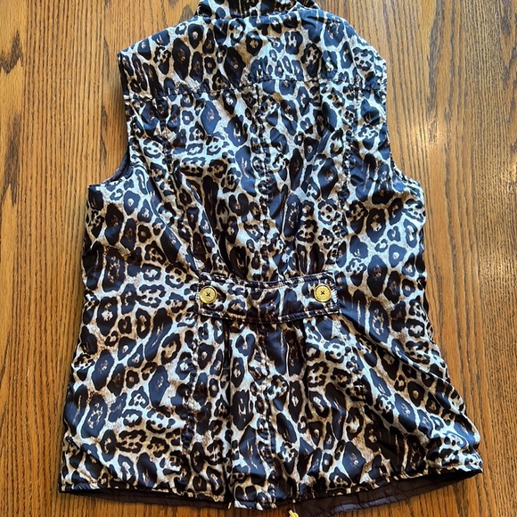 DB REVERSIBLE VEST - BROWN/ CHEETAH PRINT - Picture 4 of 7